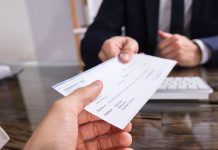 Relations entre employeurs et employés payer a temps son employé